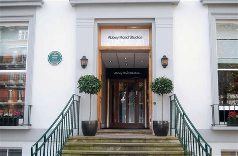 Tour Abbey Road Studios with Google's new website