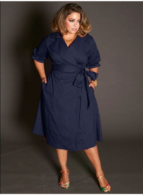 5 beautiful navy blue dresses for curvy women