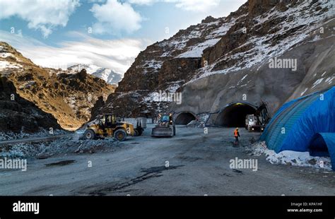 new highway tunnel construction Stock Photo - Alamy