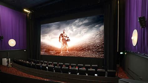 Samsung launches HDR LED cinema screen