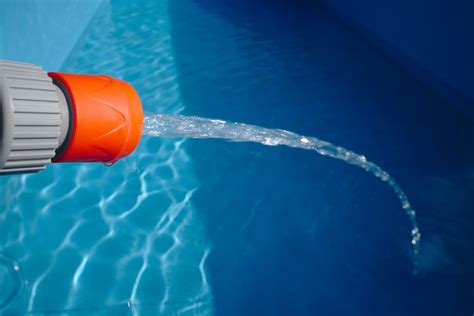 Pool Maintenance & Repair | Pool Cleaning Services in Tri-Cities