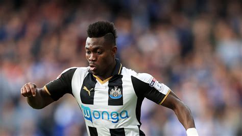 Chelsea winger Christian Atsu agrees to join Newcastle | Football News | Sky Sports