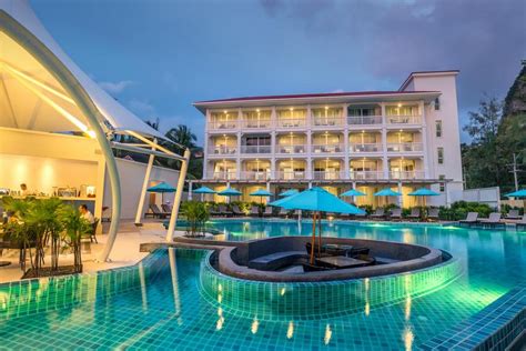 Centara Ao Nang Beach Resort & Spa Krabi | Vexplore Tours