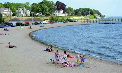 Milford’s Fort Trumbull, Deerfield beaches reopen for swimming - New Haven Register