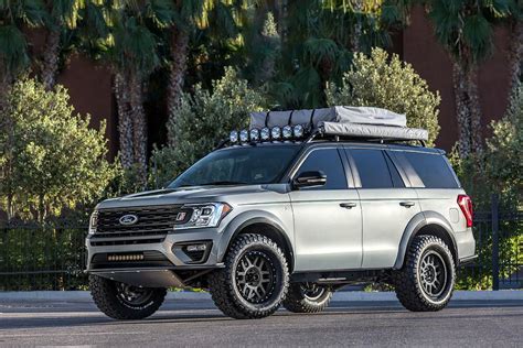 2018 Ford Expedition Adventurer - Blue Oval Trucks