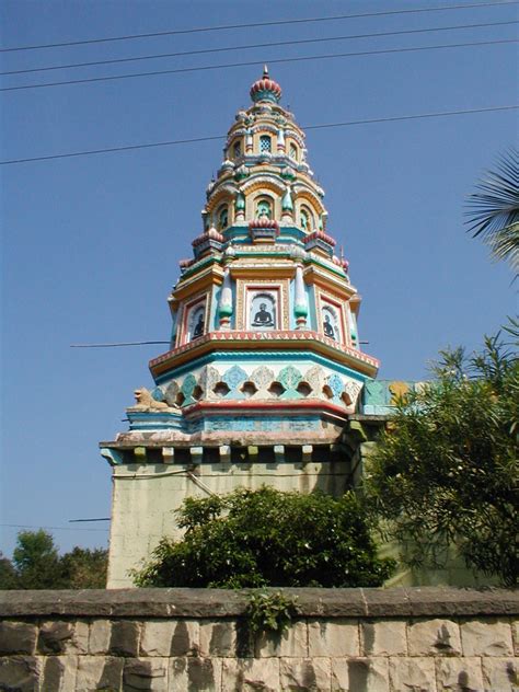 My Travel experiences through Photos.: Jain Temple - Halkarni, Tal:Gadhinglaj, Dist: Kolhapur ...