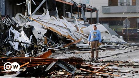 Tennessee tornadoes kill dozens – DW – 03/04/2020