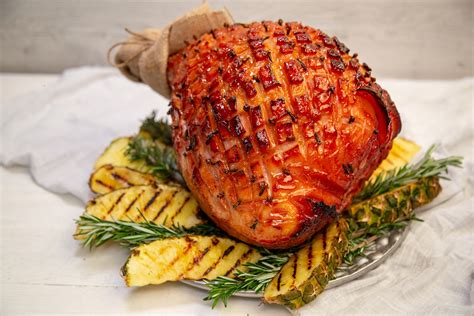 Pineapple & Maple Christmas Glazed Ham Recipe | Fresh Recipes NZ
