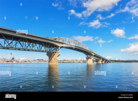 Harbour Bridge, Auckland, North Island, New Zealand Stock Photo - Alamy