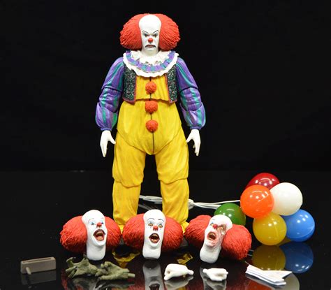 NECA: Stephen King's IT Pennywise (1990)