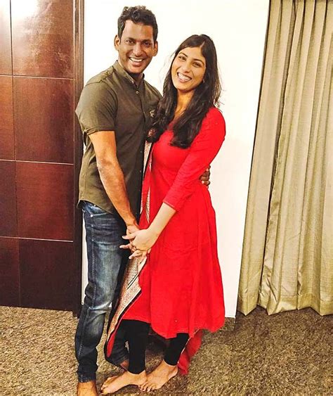 Vishal-Anisha engaged - Rediff.com movies