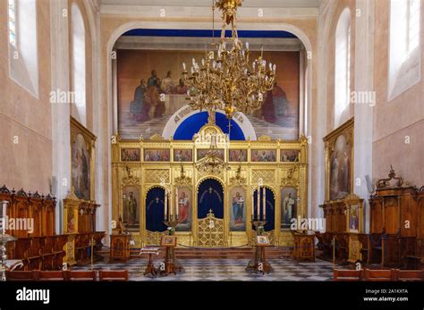 Dubrovnik church interior - inside the Church of the Holy Annunciation ...