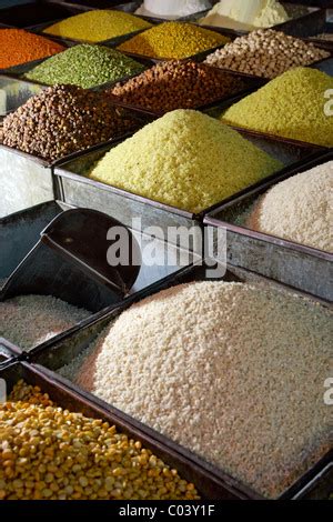 India, Rajasthan, Jodhpur, rice, spices, & pulses, Sadar spice Market Stock Photo - Alamy