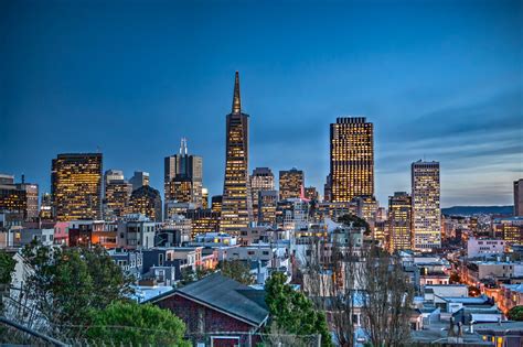 Photo of the Week: Downtown San Francisco at Dusk - Gate to Adventures