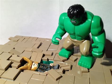 ComicBricks: Puny god