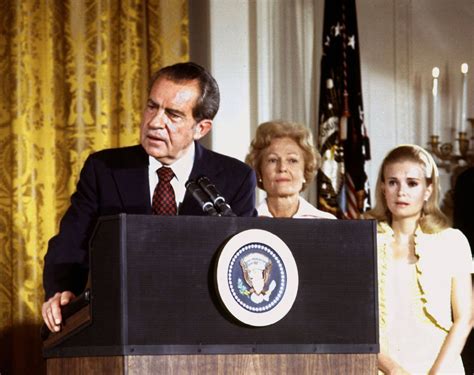 Anniversary of Richard Nixon's Resignation: Six Headlines From 1974 ...