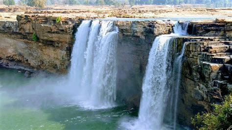 Chitrakoot Waterfalls in Chhattisgarh, The Niagara Falls of India - Adotrip