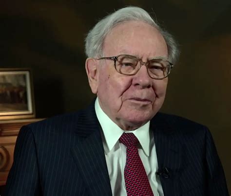 20 Lessons from the Becoming Warren Buffett Documentary - New Trader U