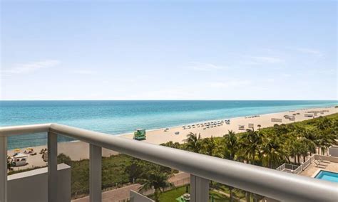 Rooms & Suites | Hilton Cabana Miami Beach