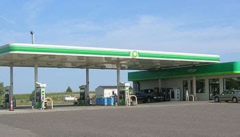 BP Gas Station - GDS Design & Build, Inc.