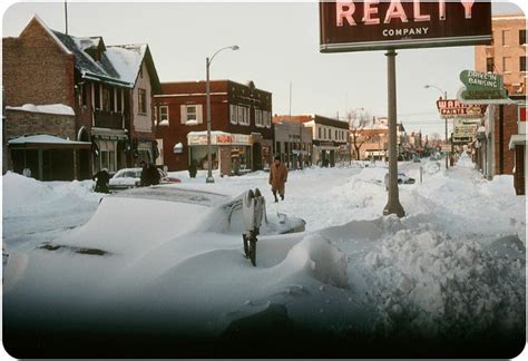 40 Amazing Color Pics Capture Chicago During the 1967 Blizzard ...