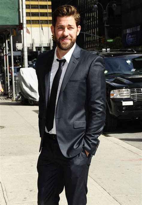 John Krasinski Beard and Facial Hair Style Pictures