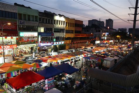 Taman Connaught night market | Shopping in Cheras, Kuala Lumpur