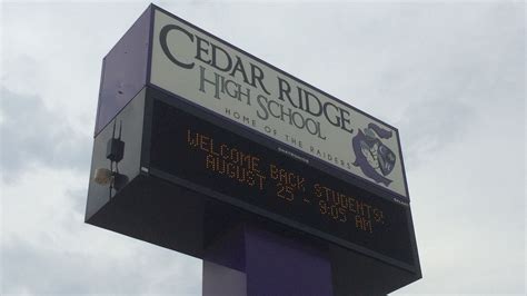 Students no longer detained, lockdown lifted at Cedar Ridge High School after report of a ...