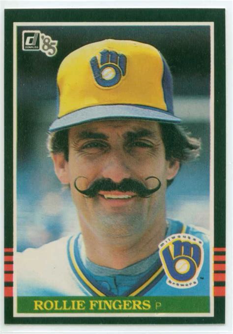 √ Rollie Fingers Baseball Cards