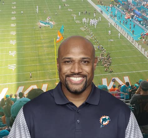 Anthony Weaver Hired by Miami Dolphins - Dolphins Thirsty - Dolphins ...