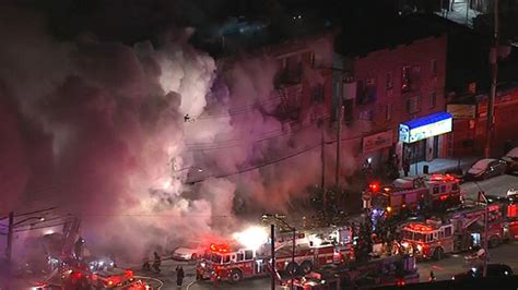 7-alarm furniture store fire injures 16 in Bronx, New York City - 6abc ...