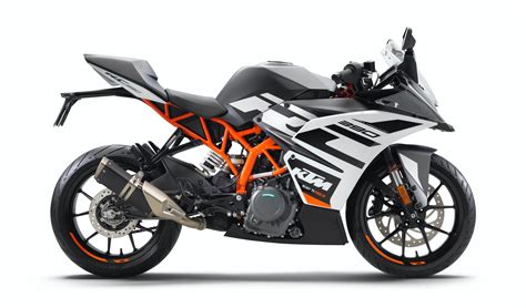 KTM launches 390 Duke & RC 390 with BS6 engine & gets Quickshifter+ ...