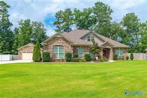 Hartselle, AL Real Estate - Hartselle Homes for Sale | realtor.com®