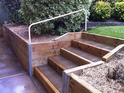 Popular Landscaping for Landscape Timber Bench and porous landscape fabric retaining wall Wooden ...