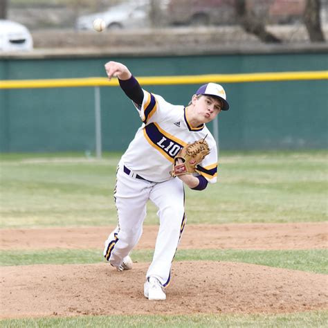 Ryan baseball sweeps Surrey | News, Sports, Jobs - Minot Daily News