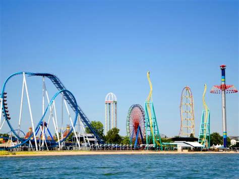 Top 10 Amusement Parks : Fans' Favorite Theme Parks : Travel Channel ...