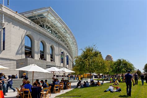 UC Berkeley Memorial Stadium Renovation & Simpson Center - Student Athletics - Berkeley, CA