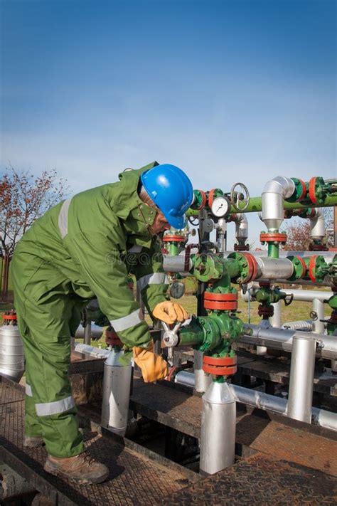 Oil and gas, power workers stock photo. Image of industry - 28500862