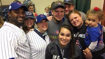 Kyle Schwarber Height, Weight, Age, Girlfriends, Family, Biography ...