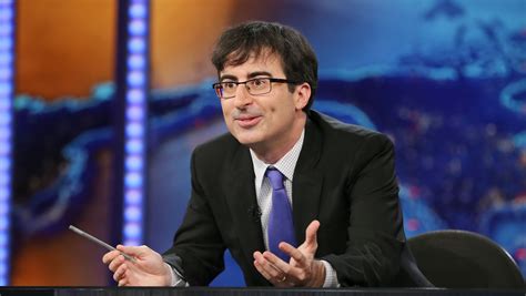 John Oliver of 'Daily Show' gets HBO comedy series