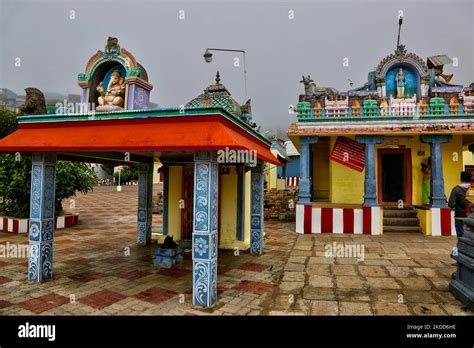 Kuzhanthai Velappar Temple (Arulmigu Kuzhanthai Velappar Thirukkovil) located in the Poombarai ...