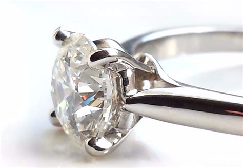 Cartier 1.22ct F/VS1 1895 Solitaire Diamond Engagement Ring - Bloomsbury Manor Ltd