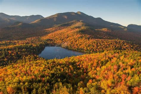 Three Reasons to Plan a Fall Getaway to Lake Placid