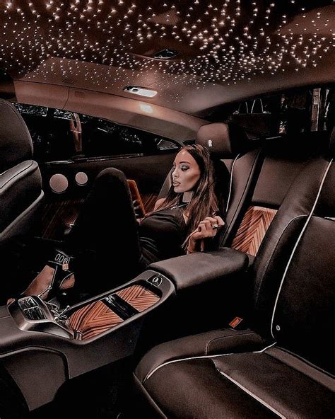 Rich girl | Rich girl lifestyle, Rich girl aesthetic, Luxury lifestyle women