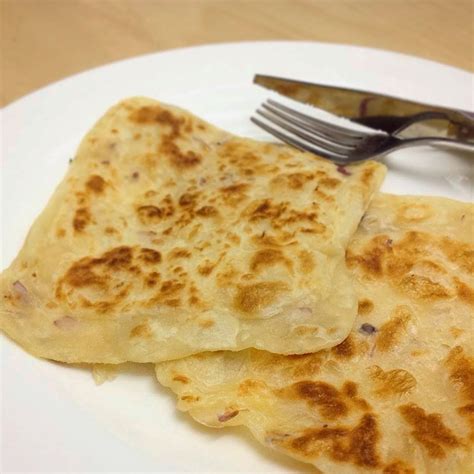 Spoontula: Roti Paratha (Indian Flatbread)