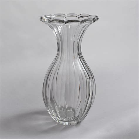 Sweeney Cut Glass Broad Fluted Vase • Jeffrey Tillou Antiques