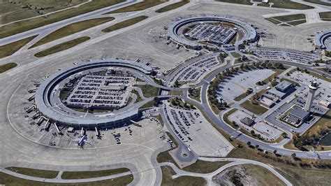 Kansas City Airport Parking Guide: Rates, Lots, Hours