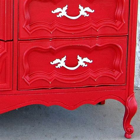 How To Paint Old Vintage Plastic Furniture