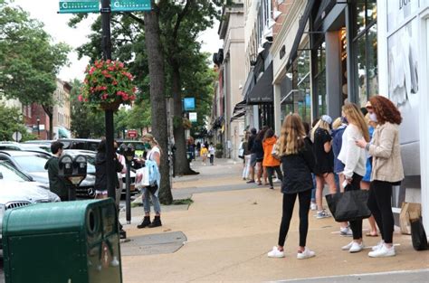 Three Restaurants Off the Ave Want to Remove Parking Spots to ...