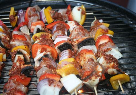 Essex Girl Cooks Healthy | Low Cholesterol | Turkey Kebabs